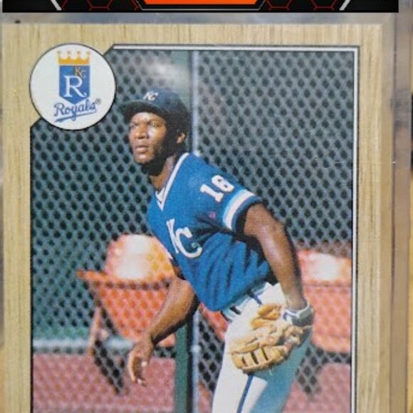 "The Curveball Case: A Collector's Gamble"-Baseball Sports Card Mystery Packs - Picture 11 of 16